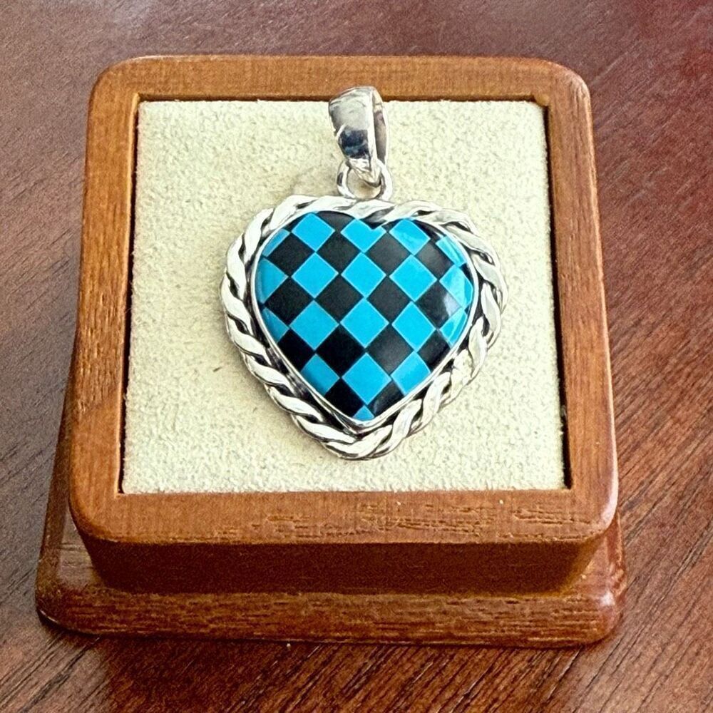 Southwest Kingman Turquoise And Onyx Heart Checkerboard Pendant Necklace